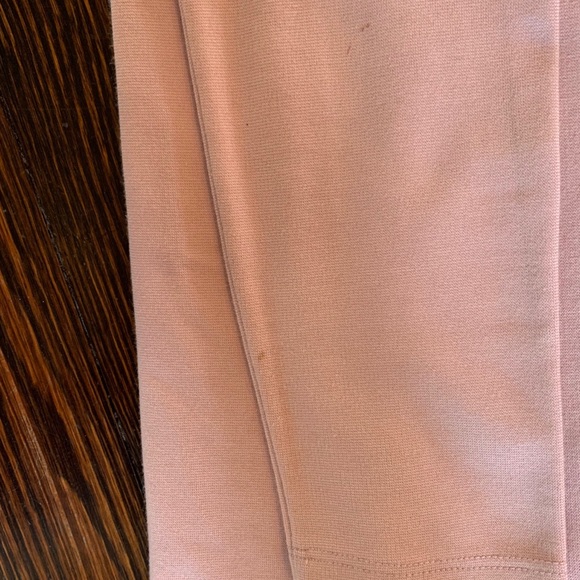 LAD maternity top. - Picture 7 of 8